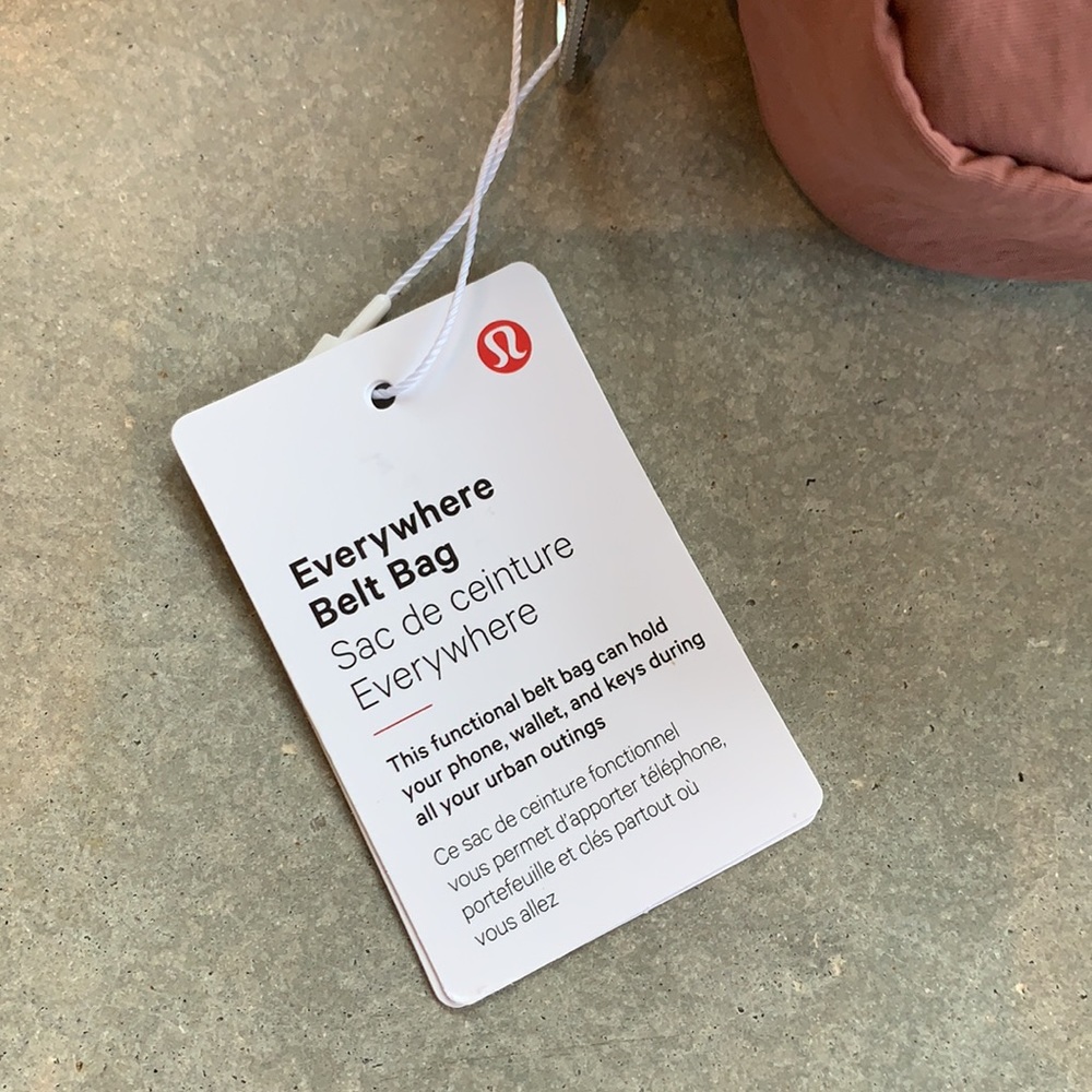 NWT Everywhere Belt Bag - Picture 7 of 11